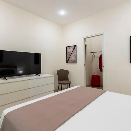 Apartamento Life Is Colosseo Roma