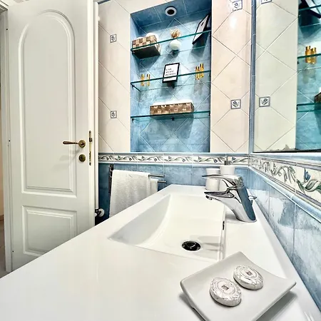 Apartamento Life Is Colosseo Roma
