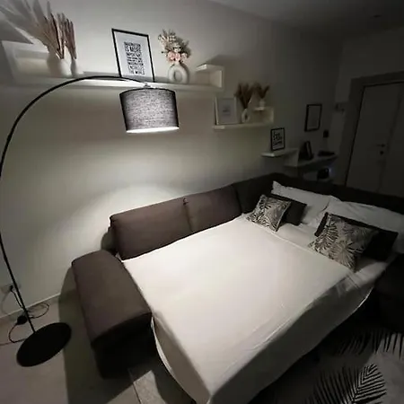 Apartman Life Is Colosseo